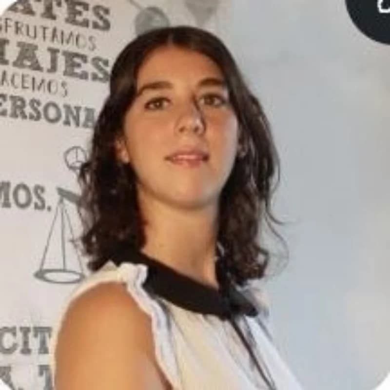 Lucia Torres