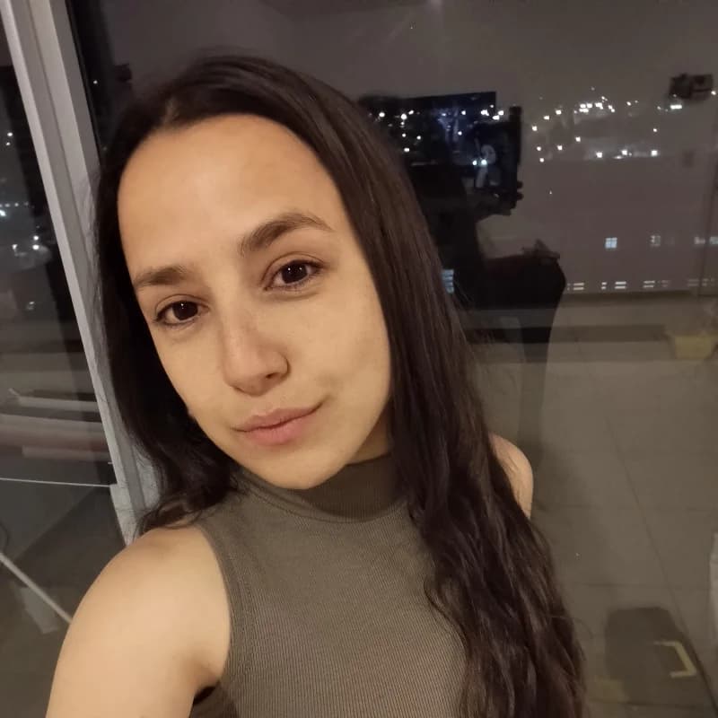 Yamila Deldotto